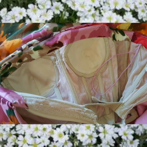 *$4,900 OSCAR DE LA RENTA ADOREABLE BEAUTIFUL SILK FLORAL RUNWAY DRESS US 4 - Picture 10 of 16